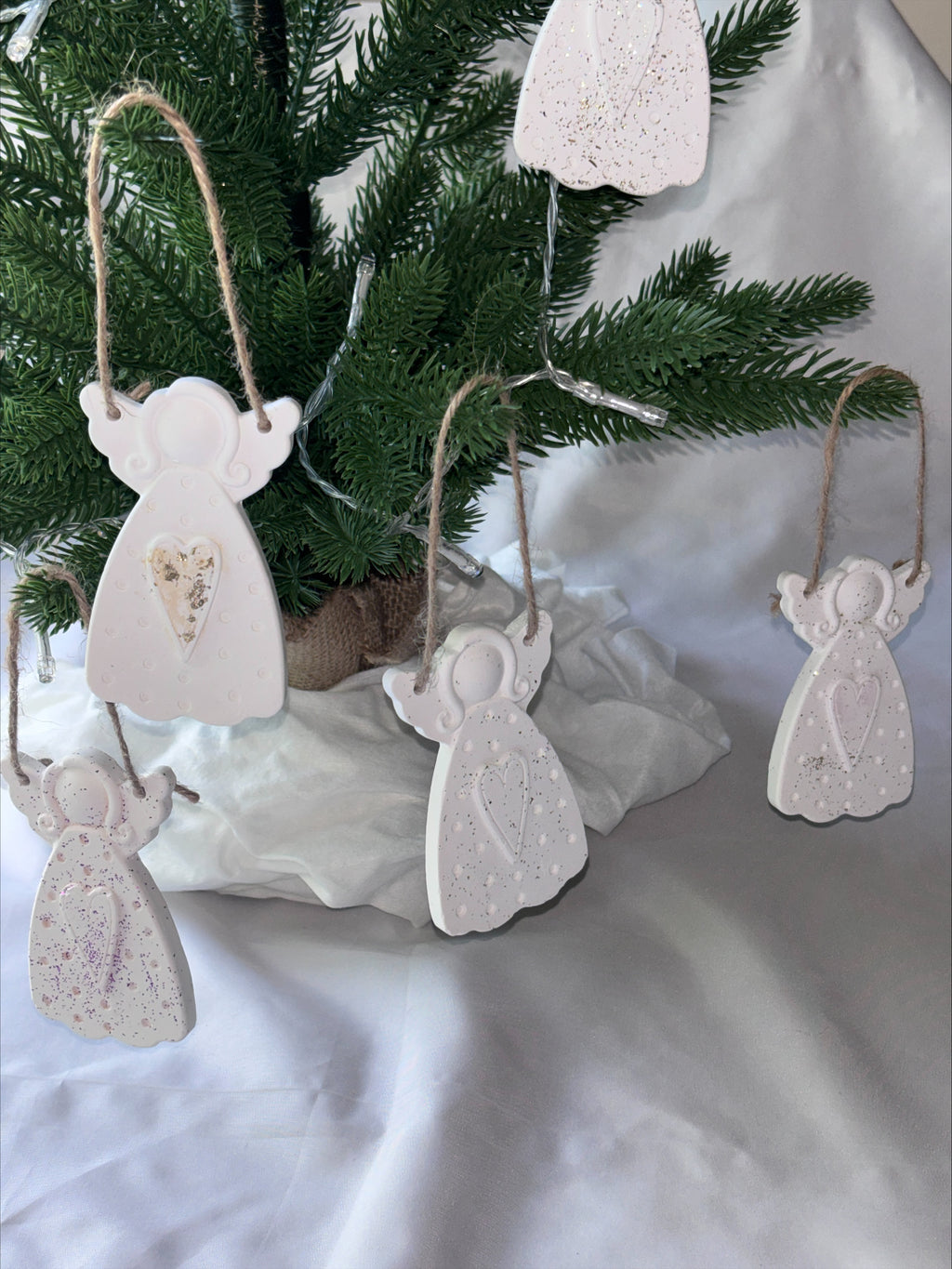 Angels set 6 tree decorations